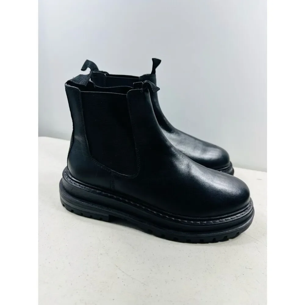ASOS DESIGN Black Leather  boots size 8